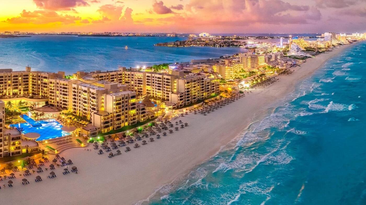Villas Marlin By Andiani Travel Cancun Exterior photo