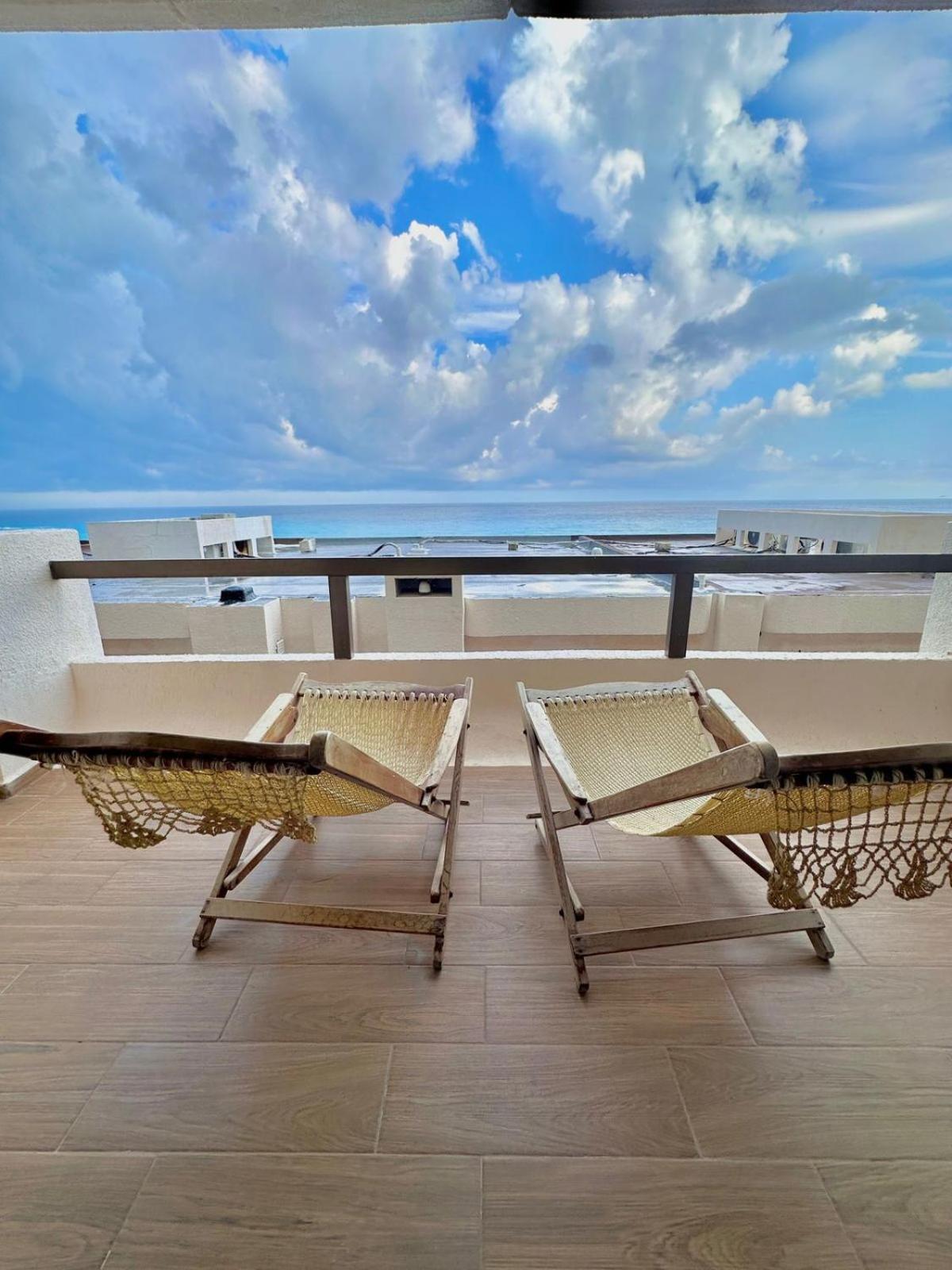Villas Marlin By Andiani Travel Cancun Exterior photo